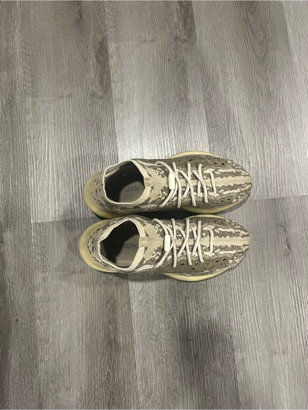 Yeezy (YZY) 380 “Pyrite” - Picture 2 of 7